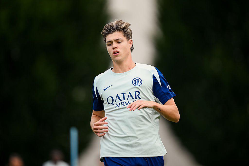 罗马诺:国米在帕拉西奥斯交易中加入30%的二转分成条款